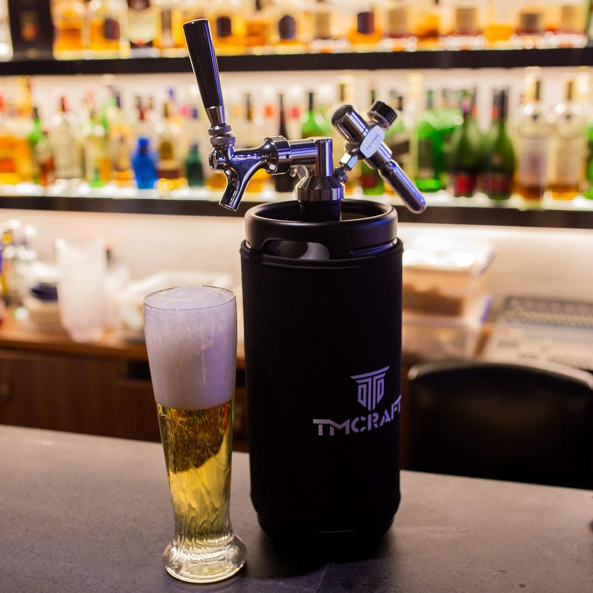 128oz Pressurized Stainless Steel Mini Keg with Cooler Jacket X586934