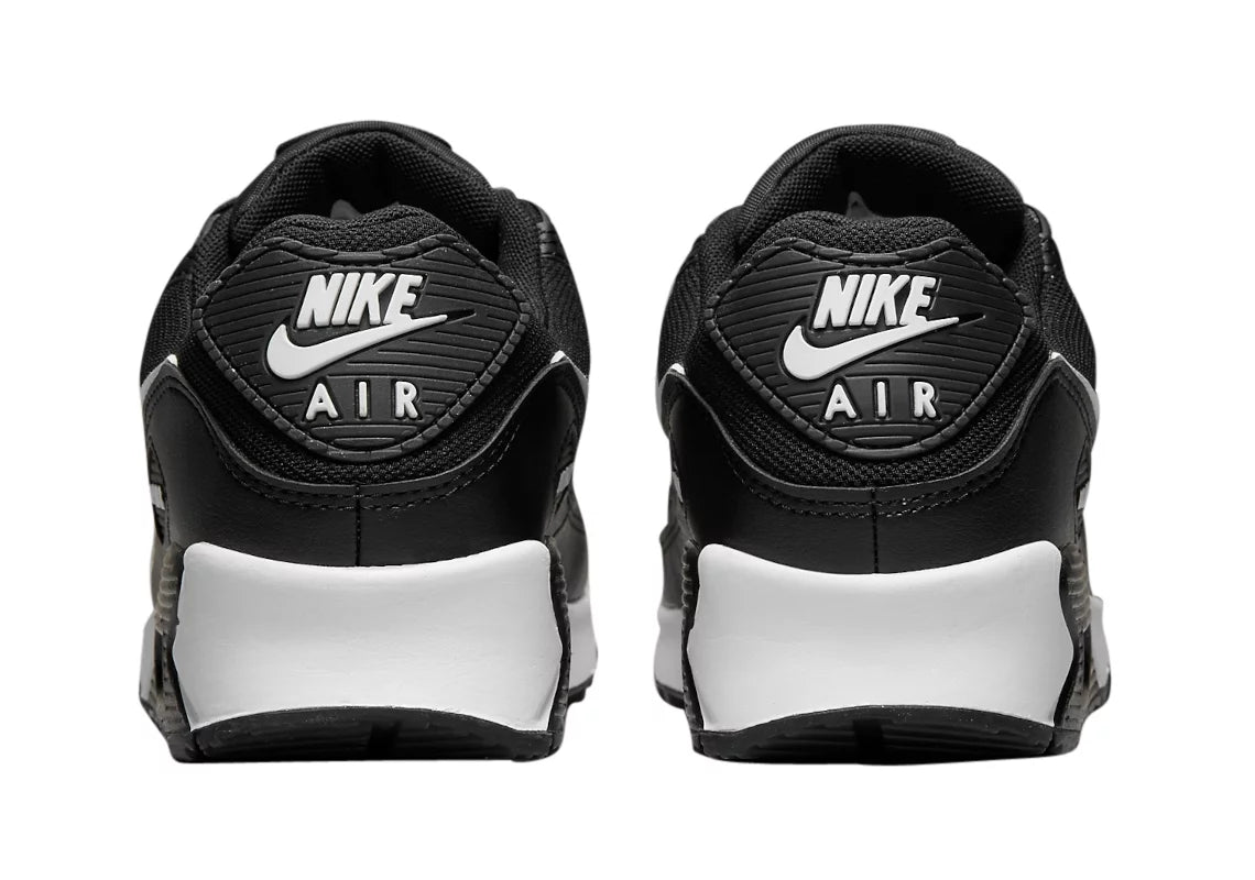 Women's Black White Sneakers A910340