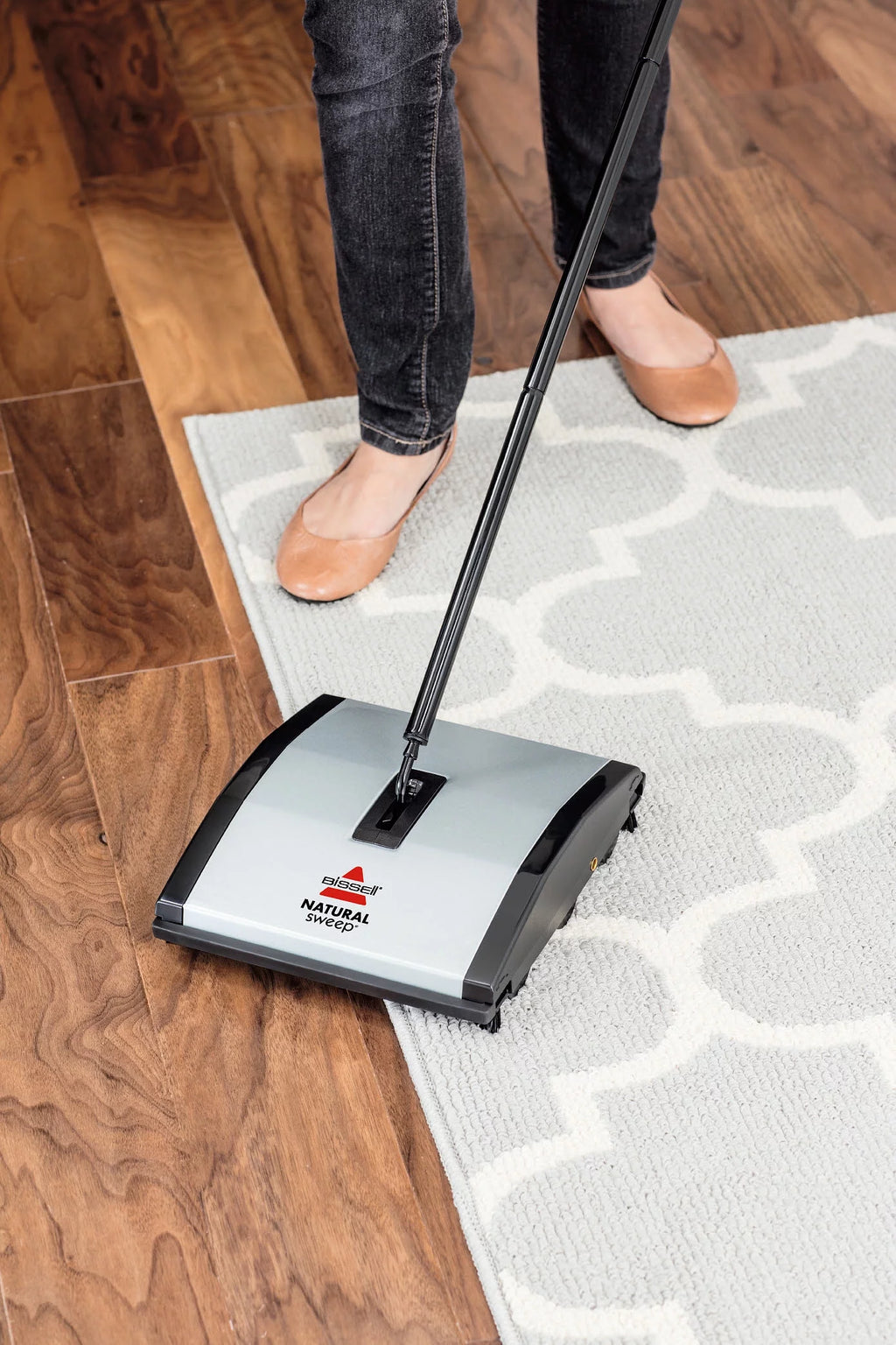 Natural Sweep Carpet & Floor Manual Sweeper H8913