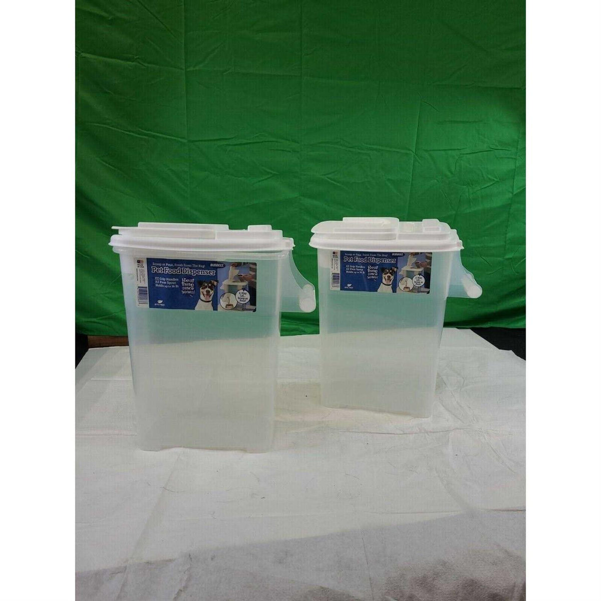 16 qt. Pet Food Dispenser U11260