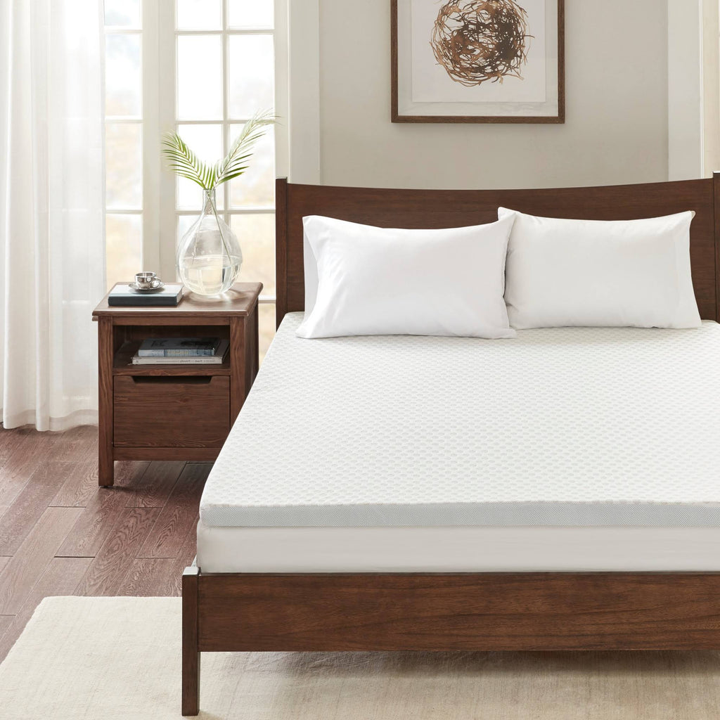 King Size Gel Memory Foam Mattress Topper with Cooling Cover W597812