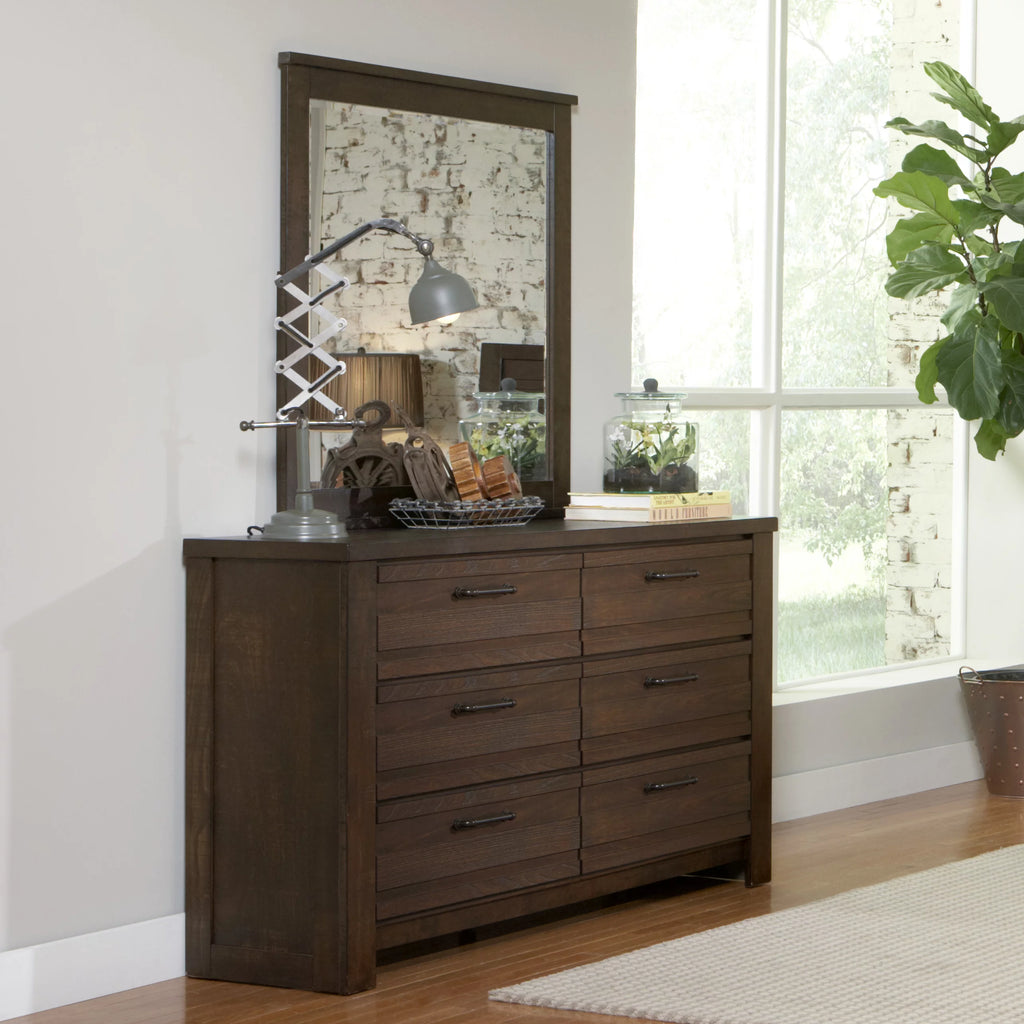 Queen Bed with Dresser, Mirror, Nightstand in Espresso K91932