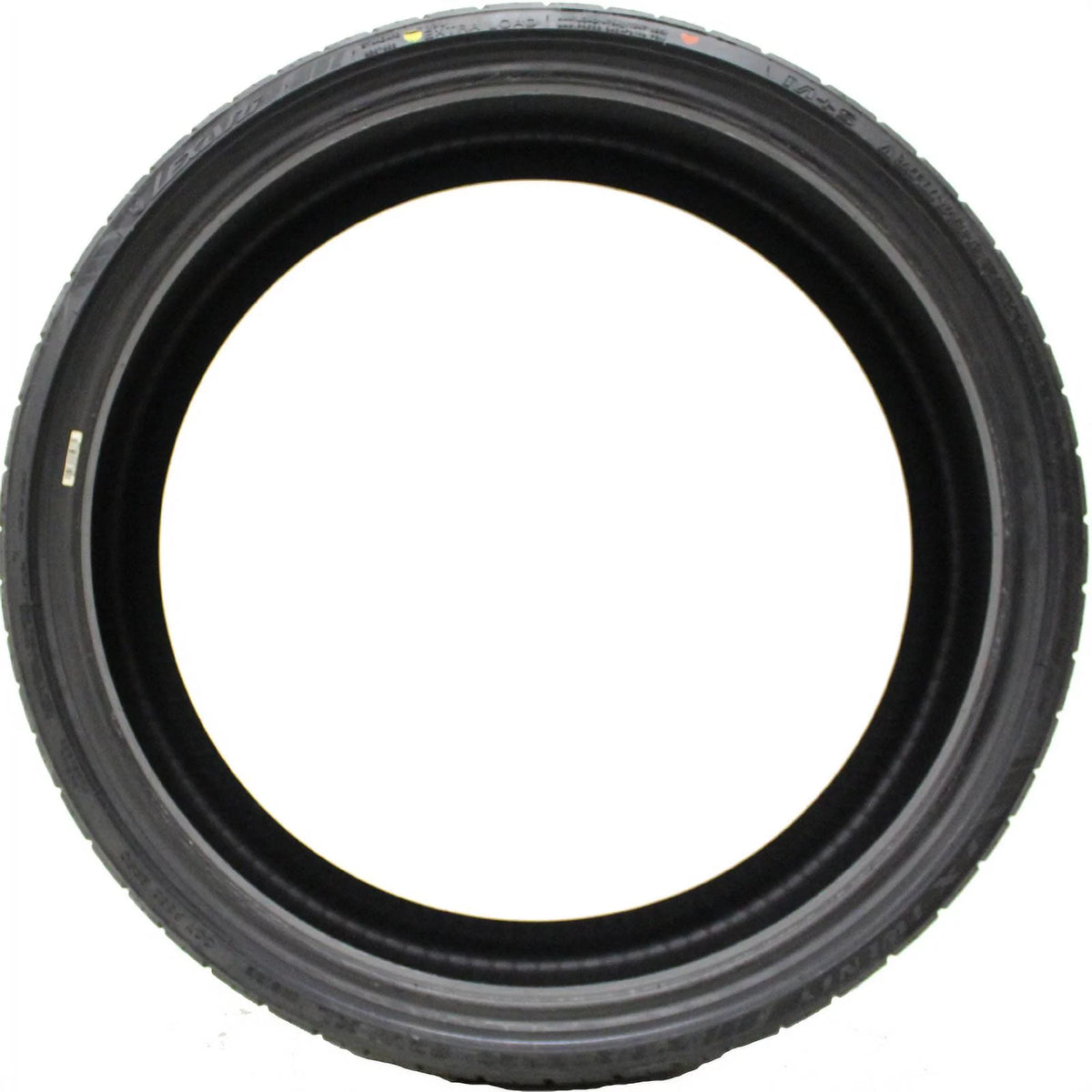 285/25ZR22 95W XL Passenger Tire Q818