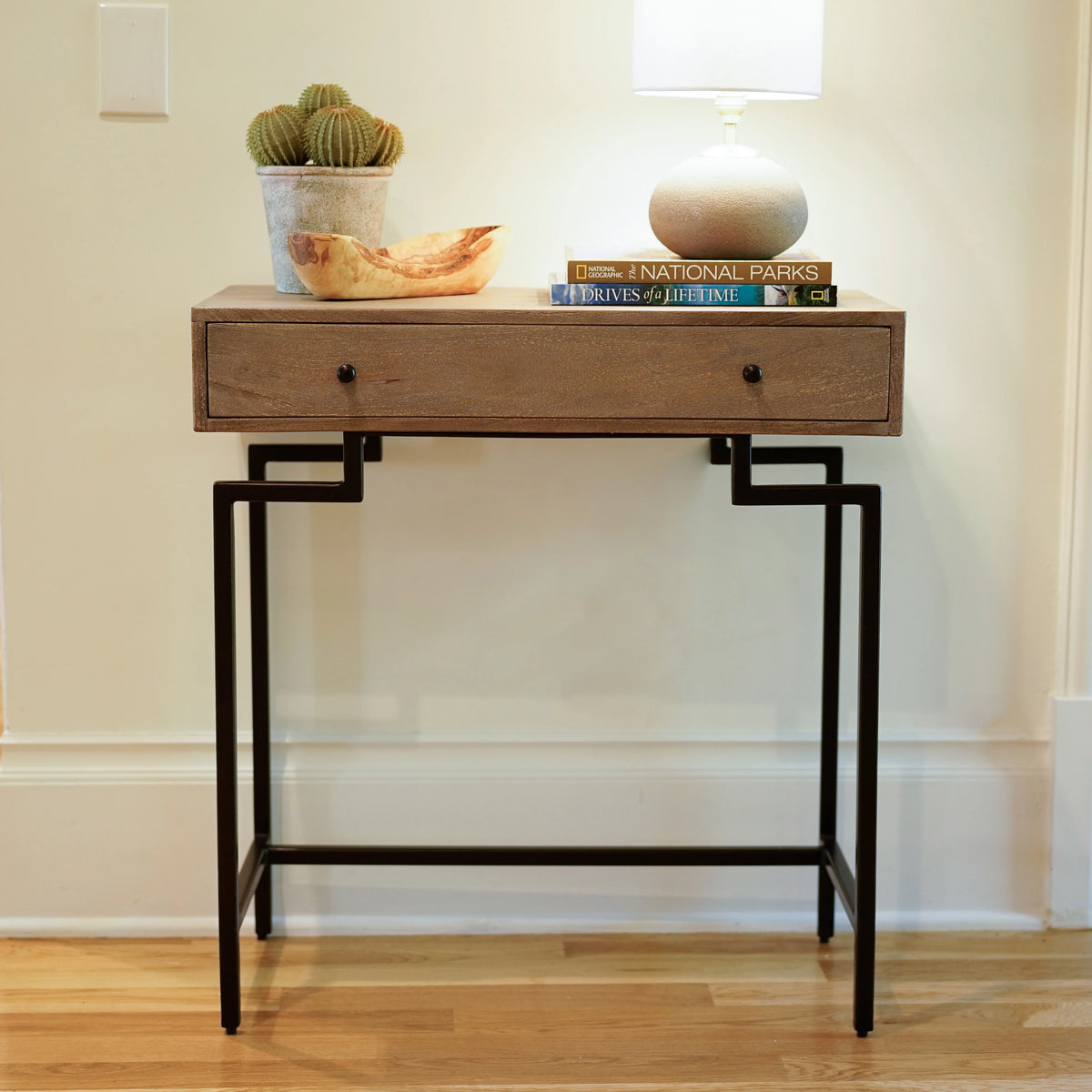 Writing Desk Q463