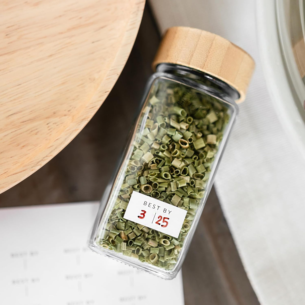 24 Glass Spice Jars with Bamboo Lids and Labels Y6229