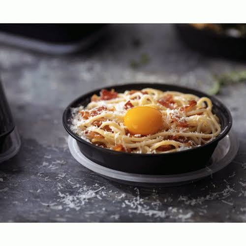 30 oz Black Round Container and Lid M953755