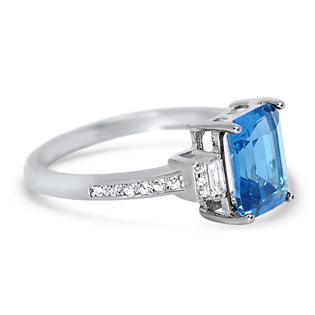 Sterling Silver Simulated Blue Topaz Ring Size 7 Z297018