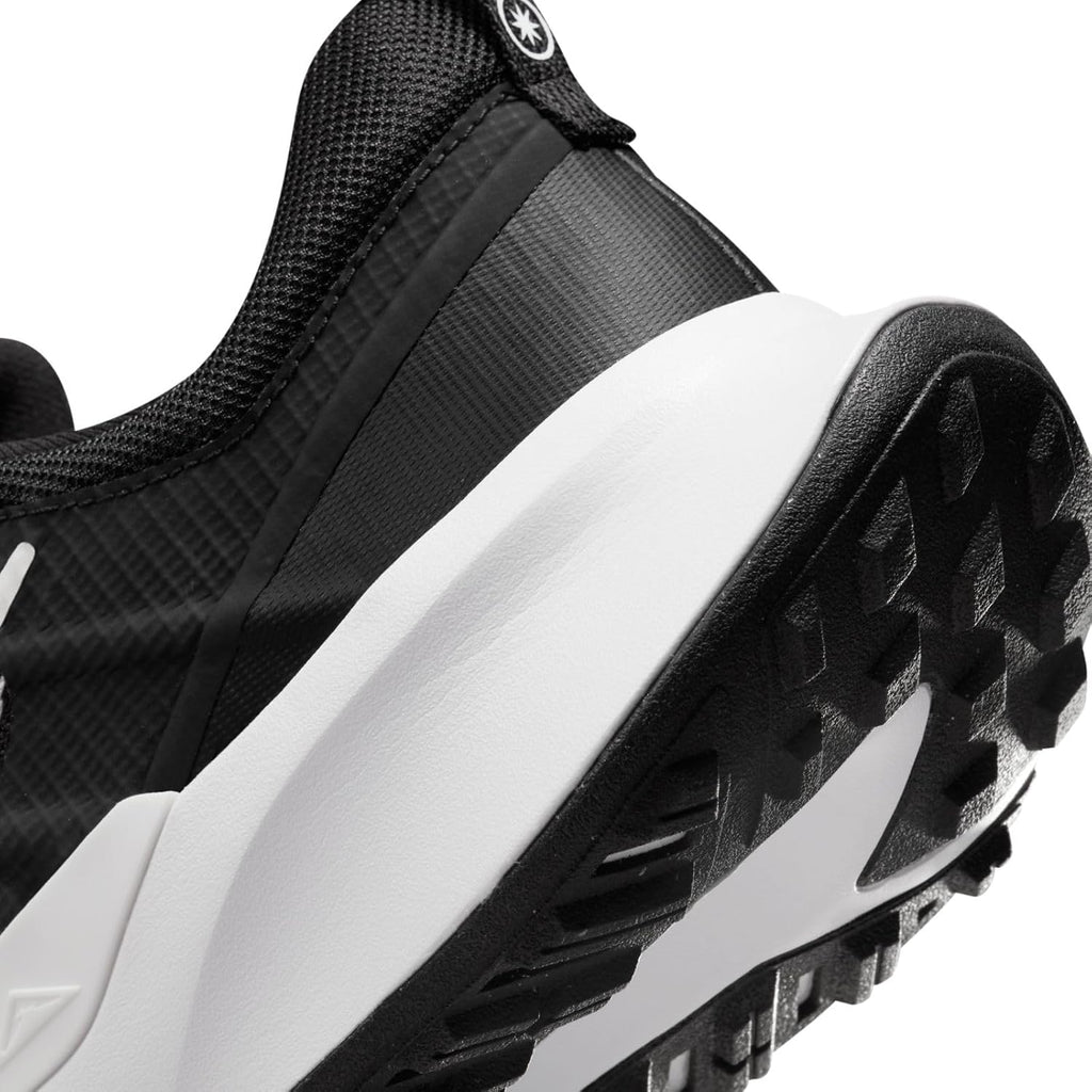 Black/White Trail-Running Shoes G747