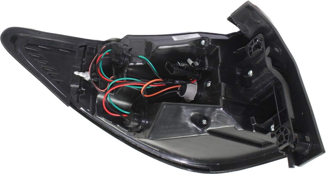 Tail Light Assembly Passenger Side W754