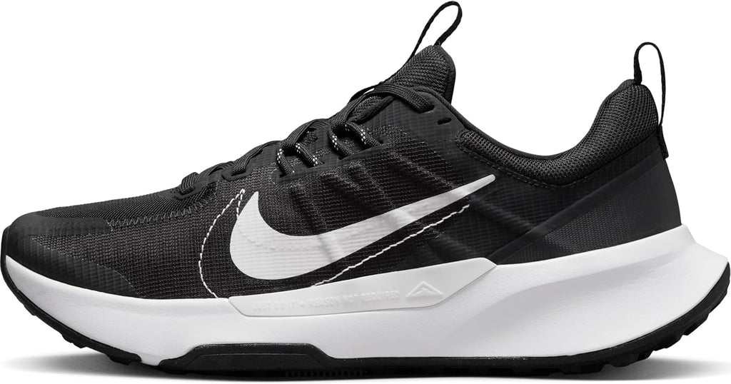 Black/White Trail-Running Shoes G747