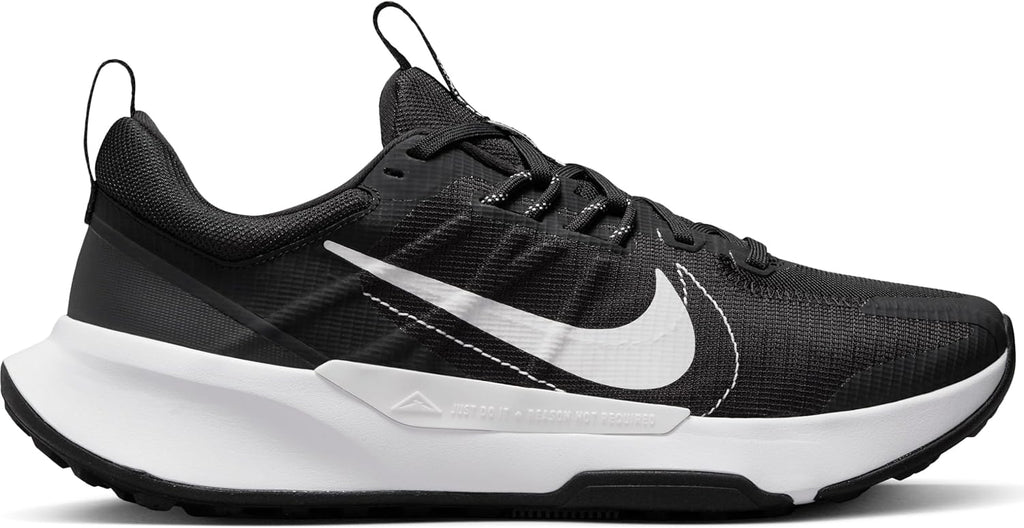 Black/White Trail-Running Shoes G747