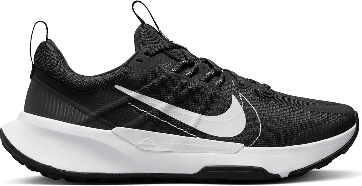Black/White Trail-Running Shoes G747