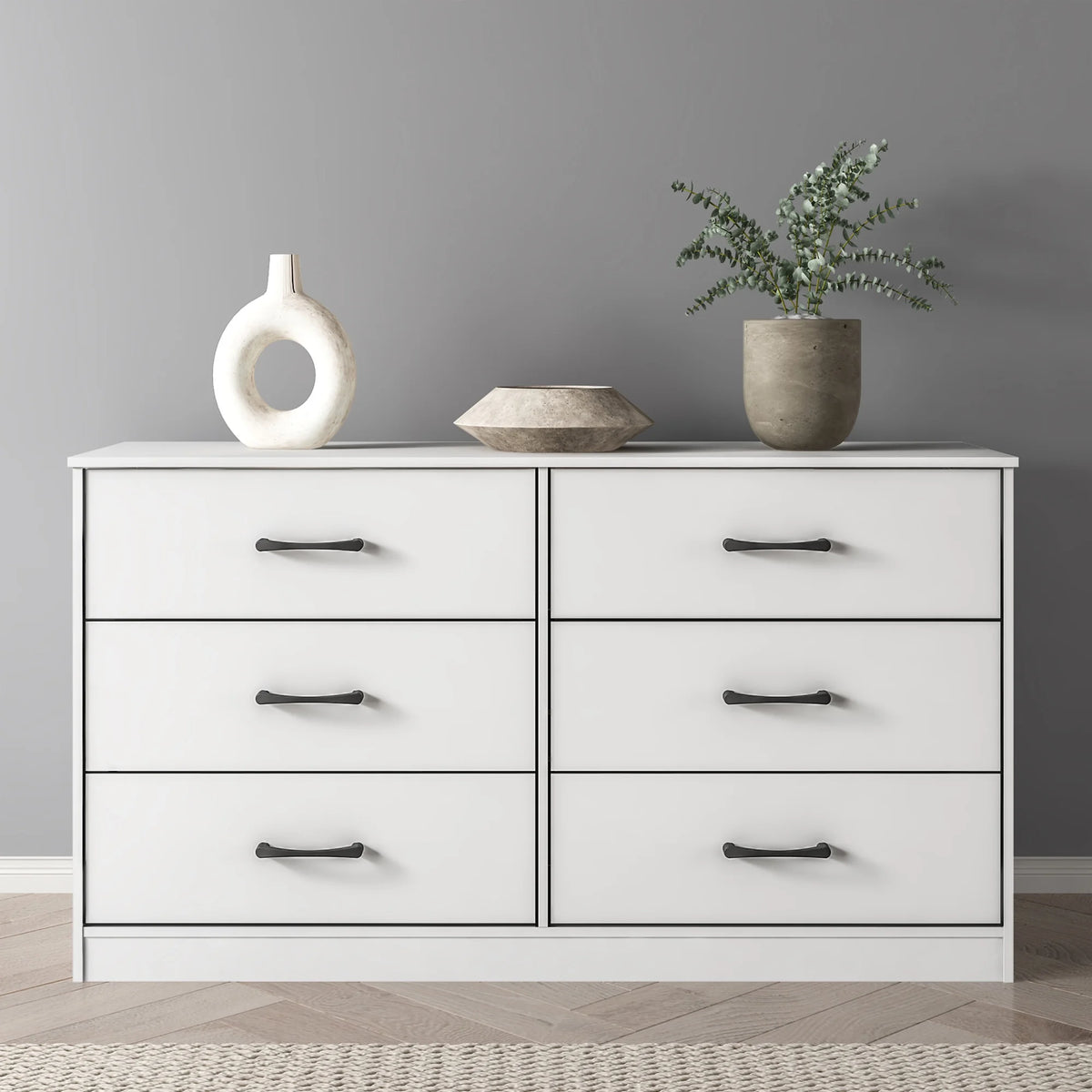 White 6 Drawer Dresser Q1308