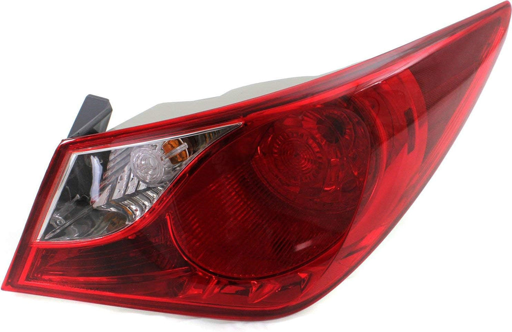 Tail Light Assembly Set of 2 H2709