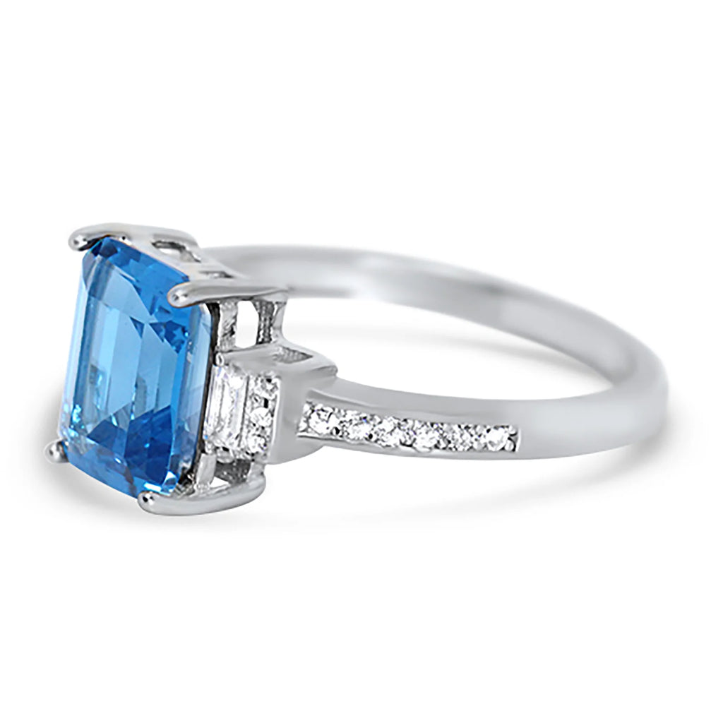 Sterling Silver Simulated Blue Topaz Ring Size 7 Z297018