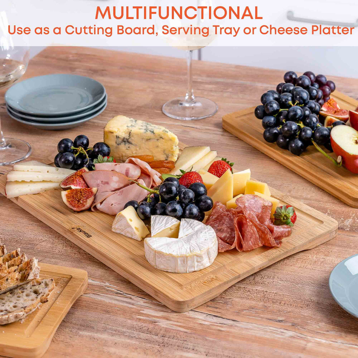 15x10" Bamboo Cutting Board with Juice Groove and Handles Q993120