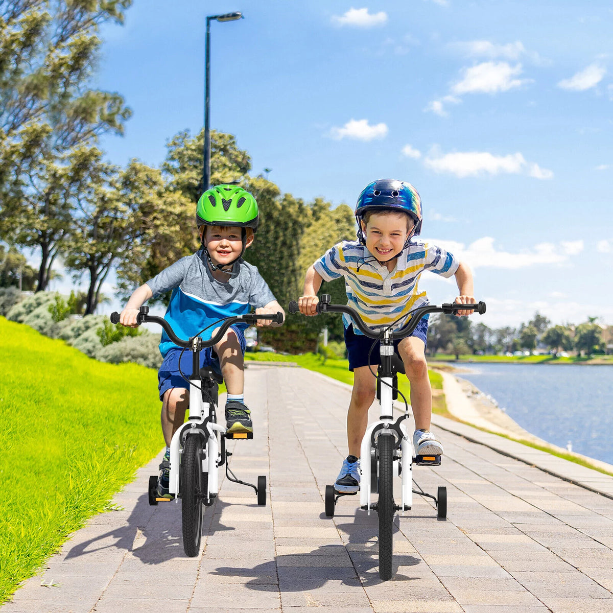 White 18 Inch Kids' Bike with Training Wheels and Basket Y45565