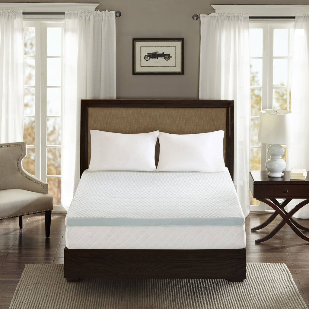 King Size Gel Memory Foam Mattress Topper with Cooling Cover W597812