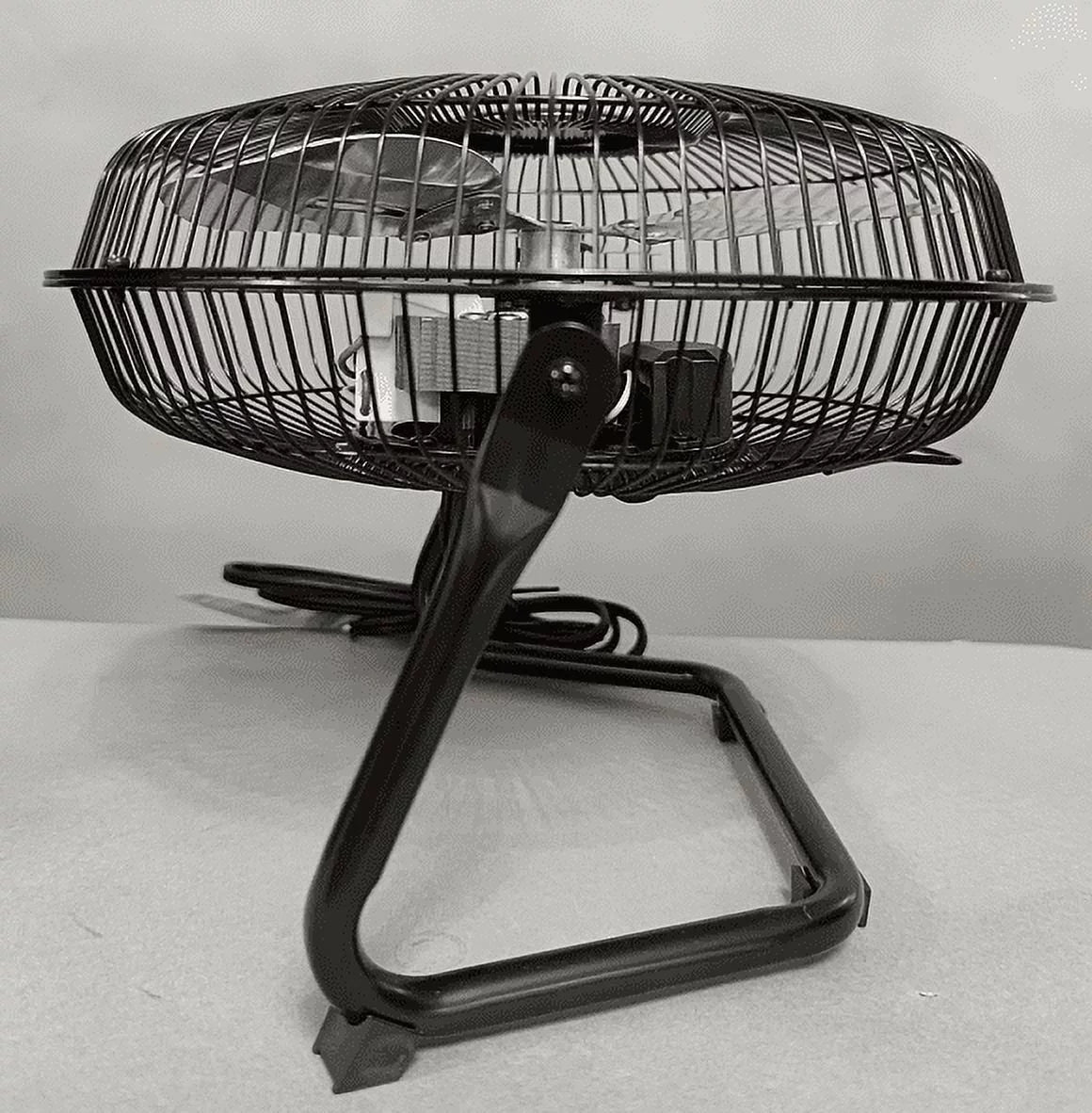 9 in 3 Speed High Velocity Steel Floor Fan J1168
